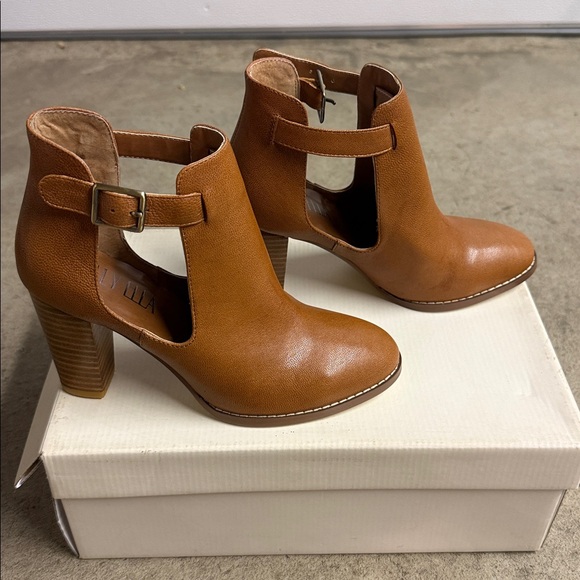 Brand new Anthropologie - Billy Ella - Brown Leather Ankle Boots - Picture 3 of 11